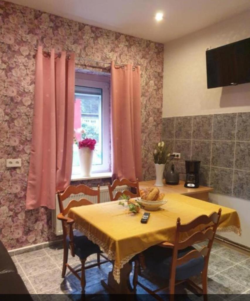 Ferienwohnungen-Monteurzimmer Lemberg Hagen  Luaran gambar