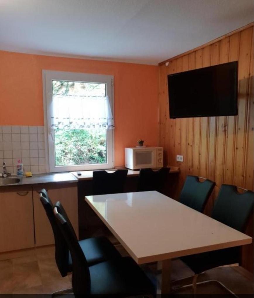 Ferienwohnungen-Monteurzimmer Lemberg Hagen  Luaran gambar