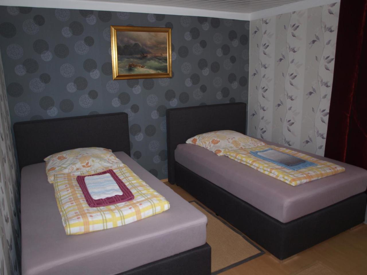 Ferienwohnungen-Monteurzimmer Lemberg Hagen  Luaran gambar